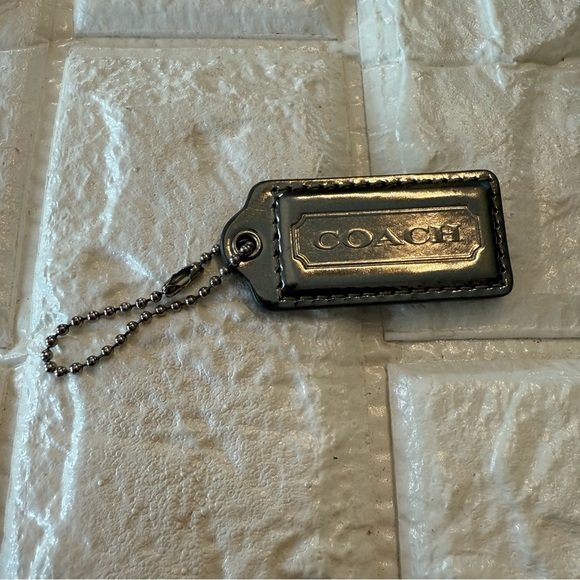 Coach Hang Tag - Patent Leather - Silver - Picture 1 of 5